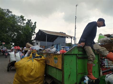 Produksi Sampah Di Kota Cimahi Capai Ton Per Hari