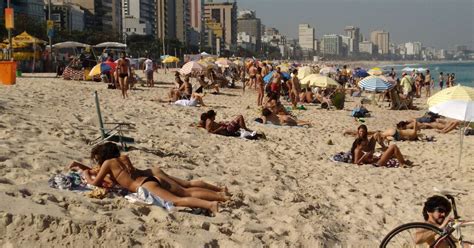 G Calor No Rio Passa De C E Lota Praias Em Sexta Feira De Inverno