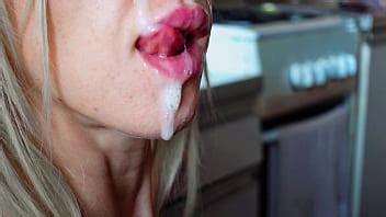 Teen Anal à la maison alors qu il n y a pas de vrai porno sans parents XVIDEOS