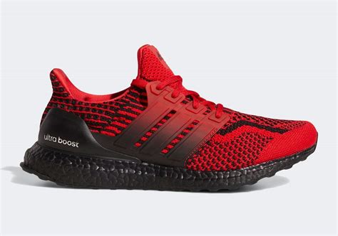 La Adidas Ultraboost Dna Scarletcore Black Aux Couleurs De Deadpool