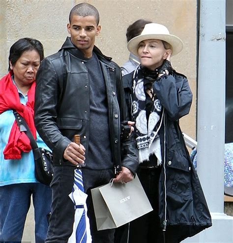 Hot Shots: Madonna Hits NYC With Boyfriend - That Grape Juice