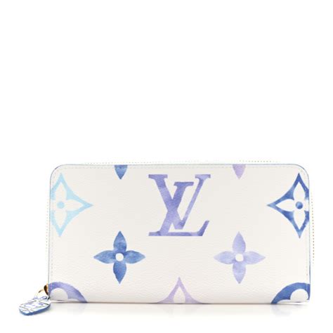 LOUIS VUITTON Monogram Giant By The Pool Zippy Wallet Resort Blue