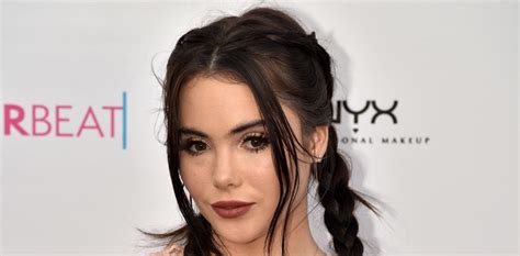 Olympian Mckayla Maroney Says She Was Molested By Gymnastics Team