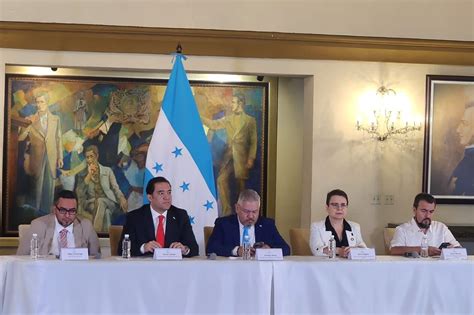 El Gobierno De Honduras Presenta Informe Sobre Los Consulados Móviles