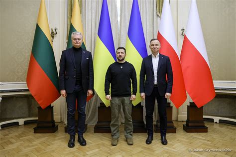 Lwów Spotkanie Prezydentów Polski Litwy i Ukrainy Aktualności