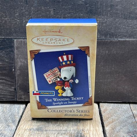 Spotlight On Snoopy Hallmark Keepsake Peanuts Christmas Ornament The