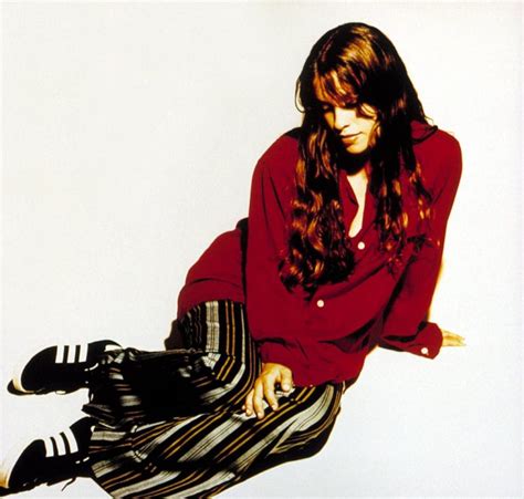 40 Hot Alanis Morissette Photos That Will Make Your Head Spin 12thBlog