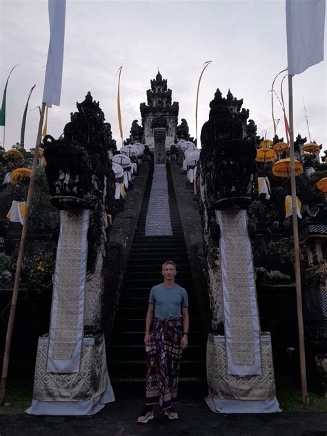 Bali Lempuyang Gate Heaven Tirta Gangga Tukad Cepung Waterfall