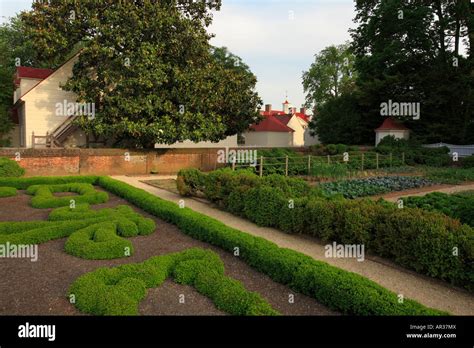 Historic Upper Garden George Washingtons Mt Vernon Estate And Gardens