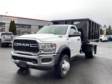 2022 Ram 5500 Single Axle Hooklift Truck Cummins 360hp 6 Speed