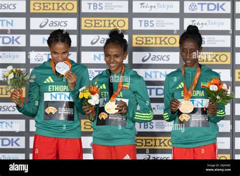 Budapest Hungary Th Aug Ethiopia S Gold Medalist Gudaf