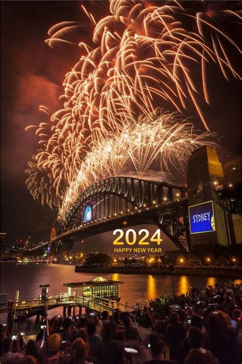 Sydney Harbour Bridge Fireworks On New Year S Eve 2024 New Years Eve