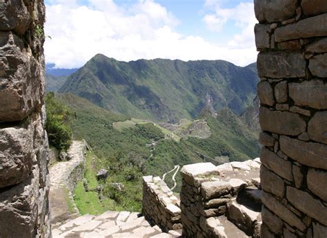 Recorriendo el Camino Inca Guía Consejos 2025