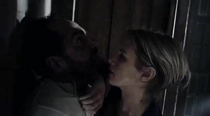 Soft Gitmo Porn Blonde Yankee Agent Ballbusts Arabian Man American Porn XHamster