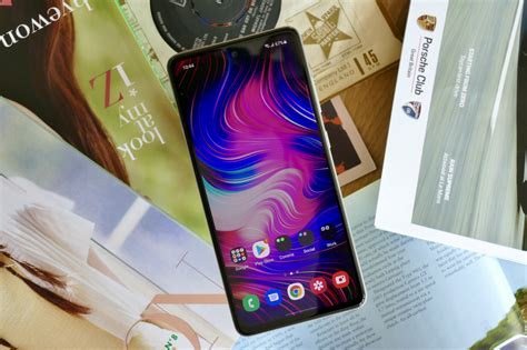Samsung Galaxy A52 5G vs. Pixel 4a 5G | Digital Trends