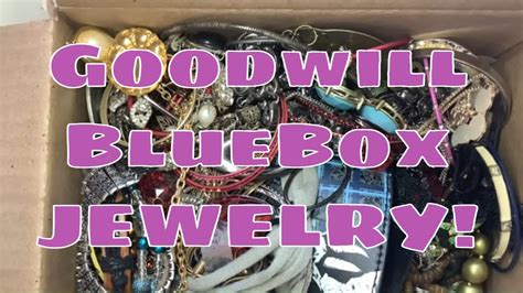 Goodwill BlueBox 5lb Repurpose Jewelry UNBOXING Dug Up Some Gold