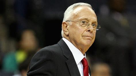 Top 10 best NBA coaches of all time - Sportszion