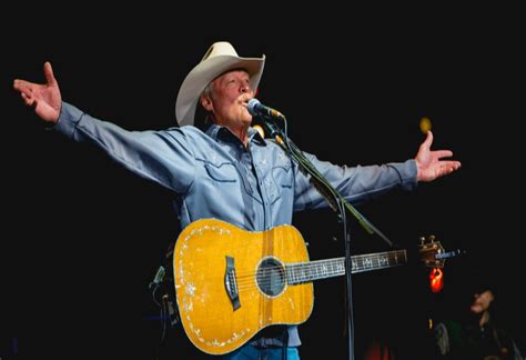 Alan Jackson Hospitalized Led to a Diagnosis in 2022