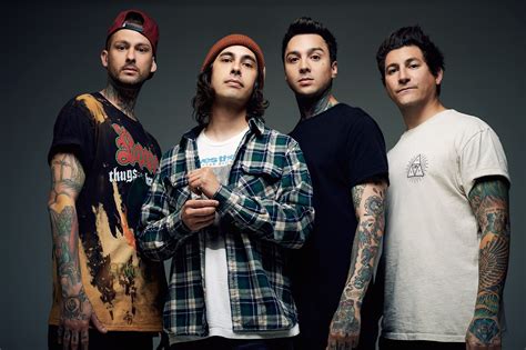 Harmonix Blog An Interview With Vic Fuentes Of Pierce The Veil