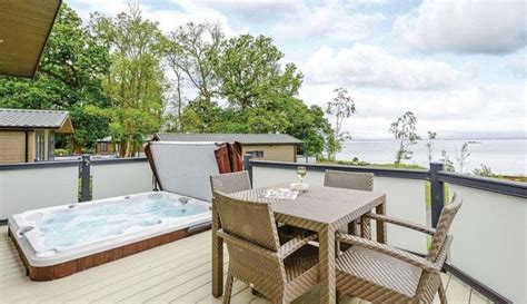 Woodside Coastal Retreat Luxury Lodge Stays