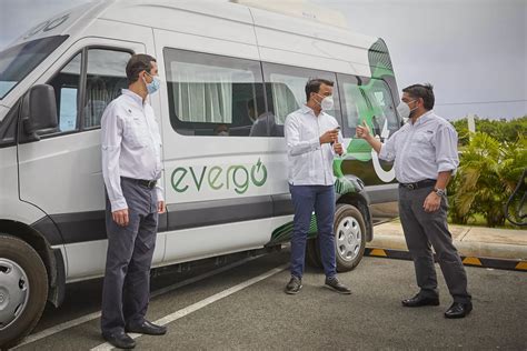 Promueven El Primer Proyecto De Movilidad Eléctrica Para El Transporte De Turistas Acento