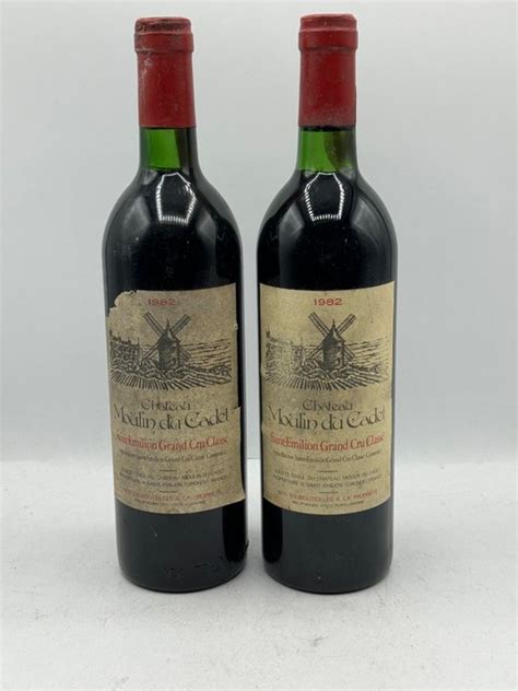 1982 Chateau Moulin du Cadet Saint Emilion Grand Cru Classé 2