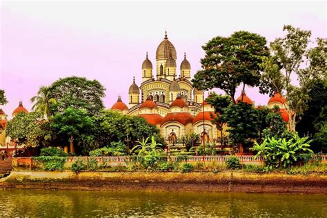 Top 25 Tourist Places to Visit in Kolkata - Swan Tours