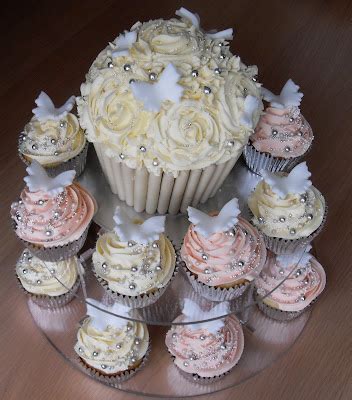 Wedding Cupcakes And Giant Cupcake