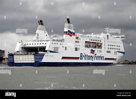 Portsmouth St Malo Crossing Hi Res Stock Photography And Images Alamy