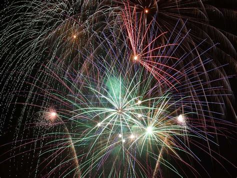 Rhode Island Real Estate: Oakland Beach Fireworks Warwick RI