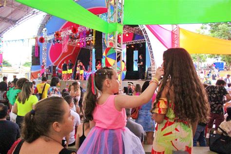 Dia Do Carnaval Geoparque Uberaba