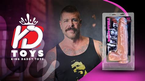 Rocco Steele Debuts 12 Authentic Dildo XBIZ