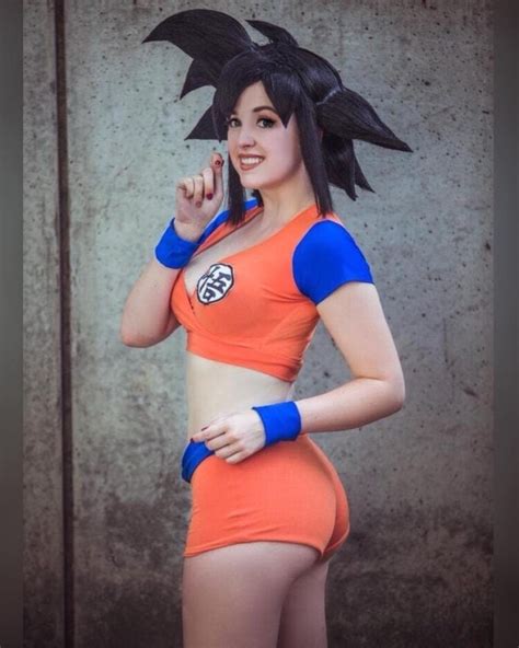 Female Goku Cosplay From Dragon Ball Otakukart