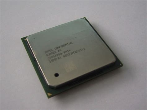 Intel Pentium 4 2,4 GHz