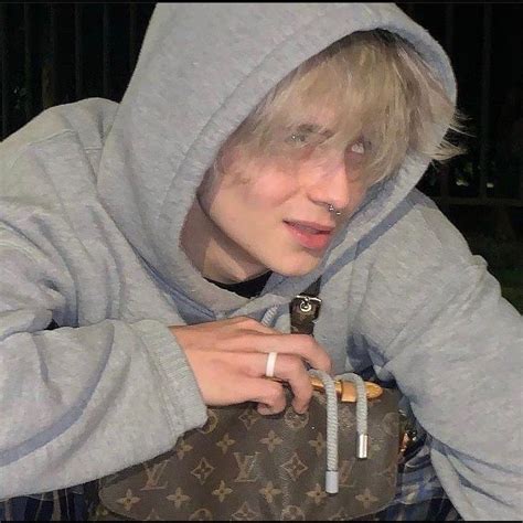 Pin on Hızlı Kaydetmeler Blonde guys Men blonde hair Blonde hair boy