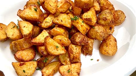 How To Make Roasted Potatoes In An Air Fryer Perfect Golden Brown Crispy Air Fried Potatoes