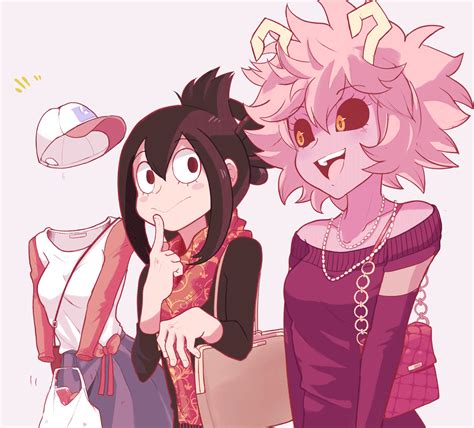 Hagakure Tooru Ashido Mina Mina Ashido Asui Tsuyu Tsuyu Asui Аниме гифки Boku No