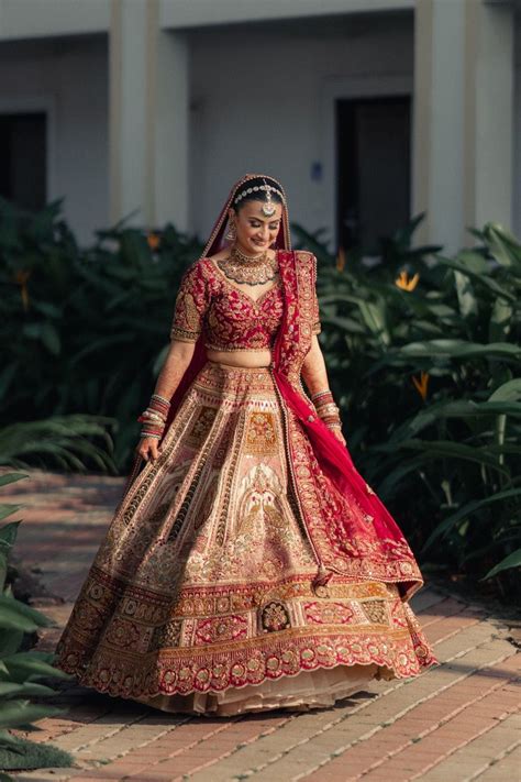 Breezy Goa Wedding With A Traditional Touch And Sunset Pheras Wedmegood