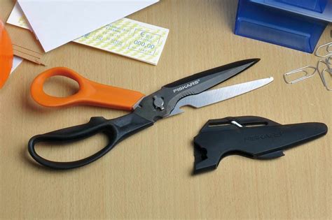 Fiskars garden scissors, pruning scissors, and shears | Fiskars