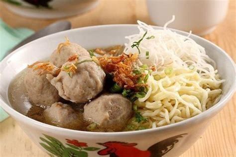 6 Rekomendasi Bakso Enak Di Purwokerto