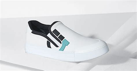 Laceless Sneakers With a Touch of Class - The New York Times