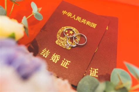 婚姻新风吹入家家户户 西湖区婚姻登记服务中心为幸福婚姻家庭保驾护航