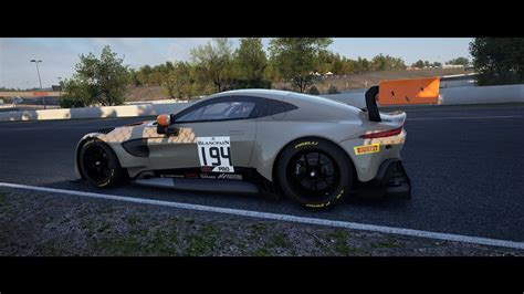 Assetto Corsa Competizione Short Race Aston Martin Vantage GT3