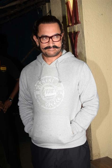 Aamir Khan Returns To Gulshan Kumar Biopic Mogul