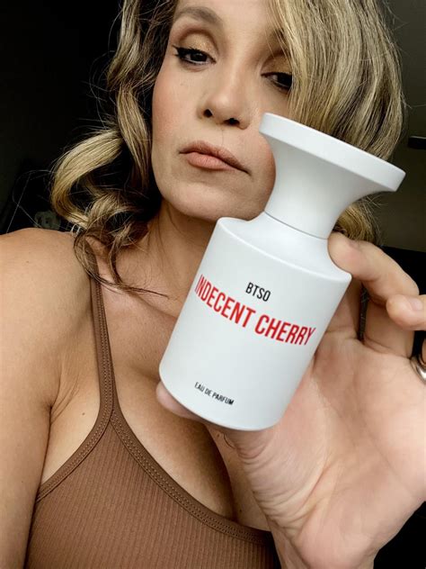 Indecent Cherry Borntostandout Fragancia Una Nuevo Fragancia Para