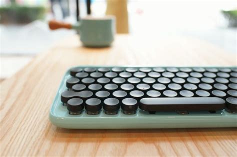 Look A Nice Round Candy Colored Mechanical Keyboard Techcrunch