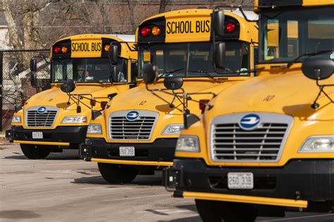 Missouri House Votes To Loosen Age Requirements For School Bus Driver