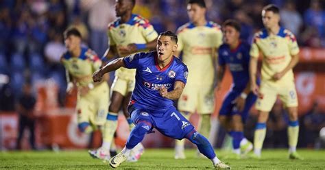 Uriel Antuna sería buscado por el equipo más importante de Grecia