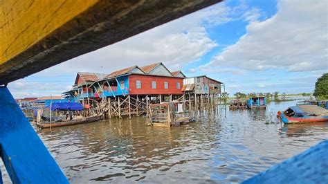 Zwiedzamy Kampong Phlu Niesamowite P Ywaj Ce Wioski Na Jeziorze Tonle