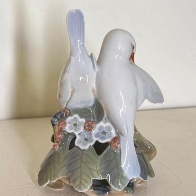 Royal Copenhagen Porcelain Figurine Birds Lovebirds Estatesales Org